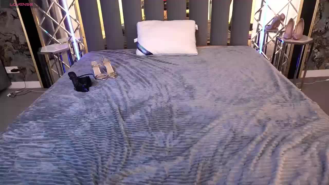 RedDoll Live Sex December 6, 2025