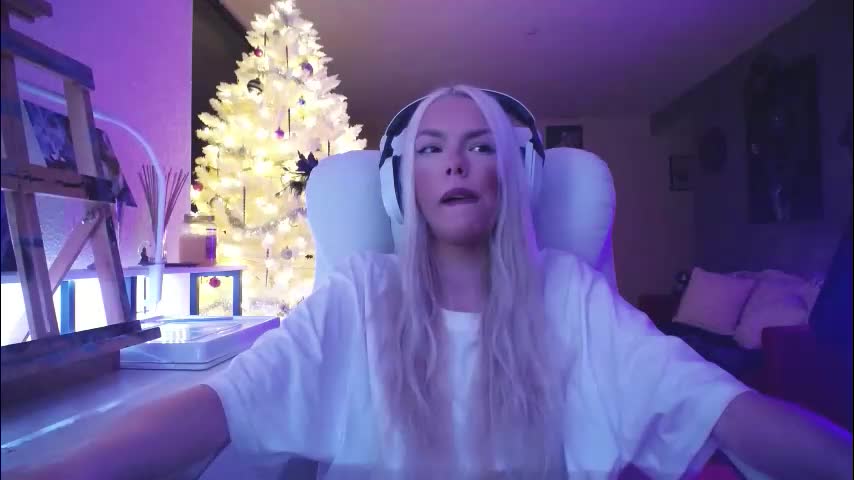 tinykylie Live Sex December 6, 2025