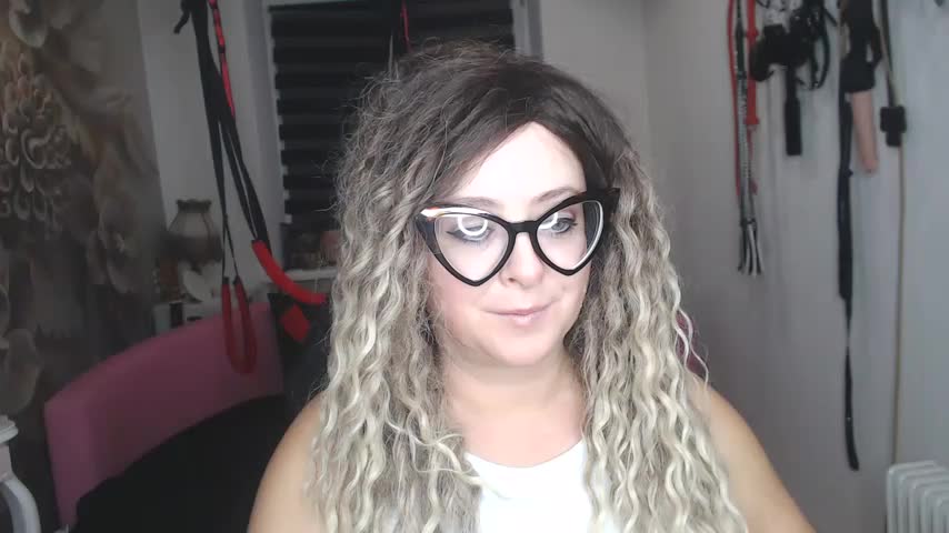 MISSwithDOLLS Live Sex December 13, 2025