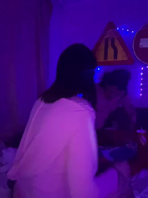 WetLips19 Live Sex December 13, 2025