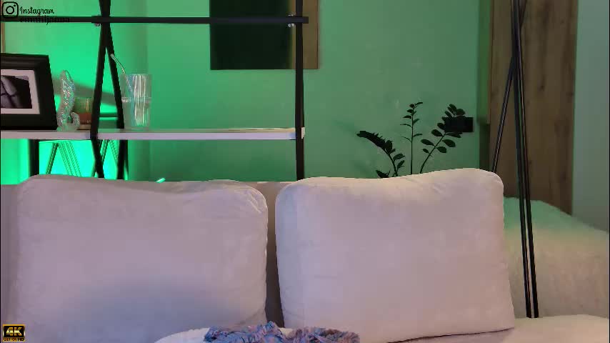 emiljanna Live Sex December 13, 2025