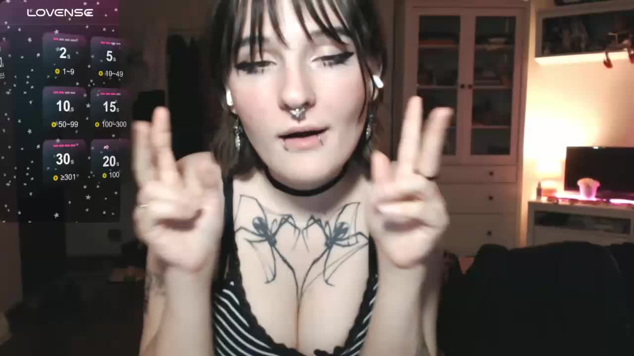 momorenaaa Live Sex December 6, 2025