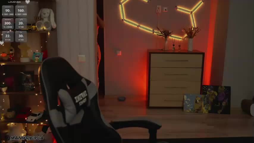 ManiFreyja Live Sex December 14, 2025
