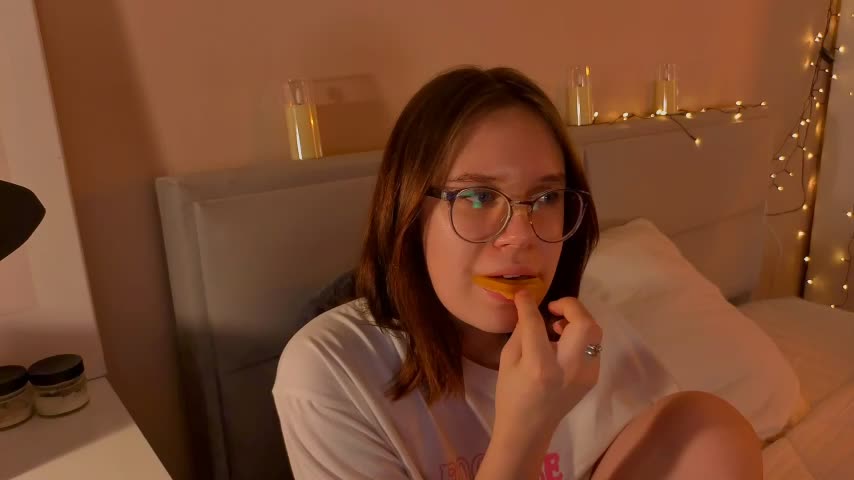 Mia_Luw Live Sex December 13, 2025