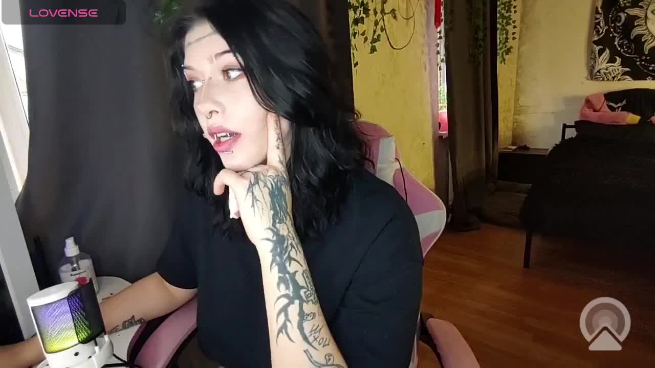 Harakassi Live Sex December 6, 2025