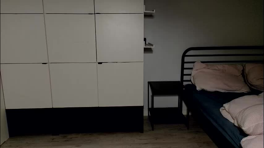 mmminnie Live Sex December 6, 2025