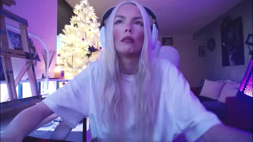 tinykylie Live Sex December 6, 2025