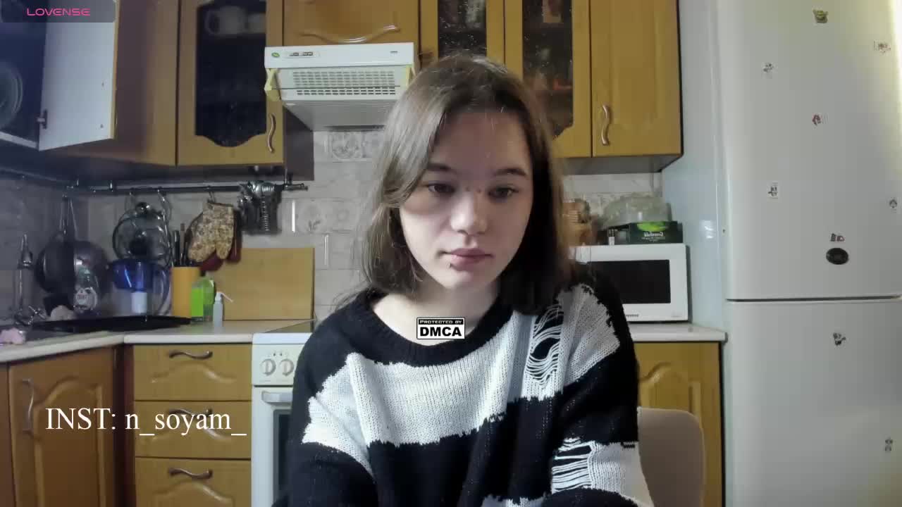 KikiSoHigh Live Sex December 12, 2025