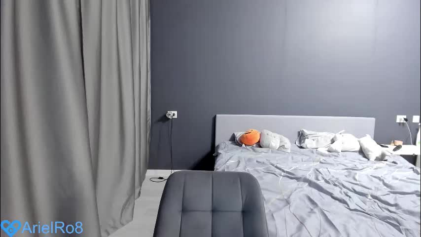 ariel_rouse Live Sex December 14, 2025