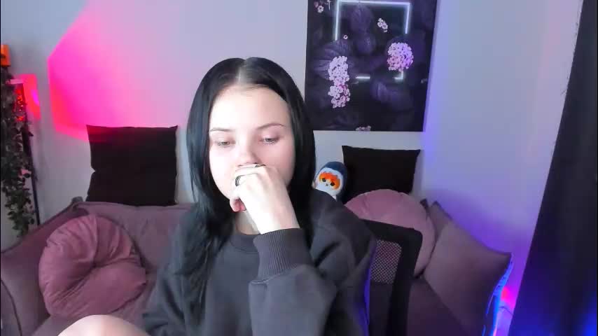 leila_xxbaby Live Sex December 7, 2025