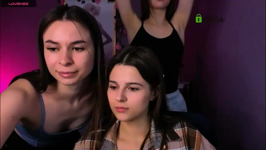 berry_alma Live Sex December 13, 2025