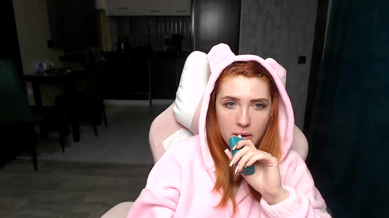 Regimasmile Live Sex December 13, 2025