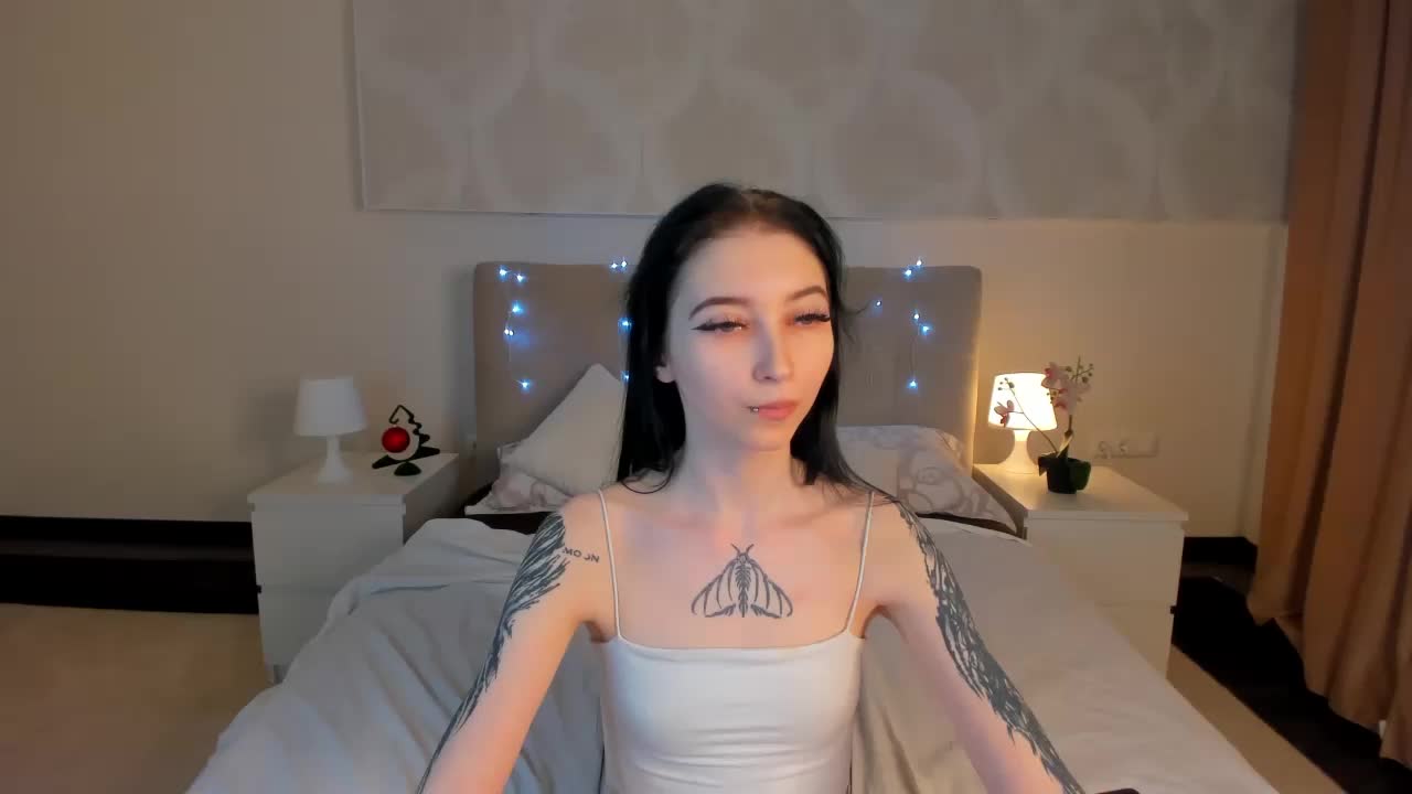 Ellen-Hops Live Sex December 6, 2025