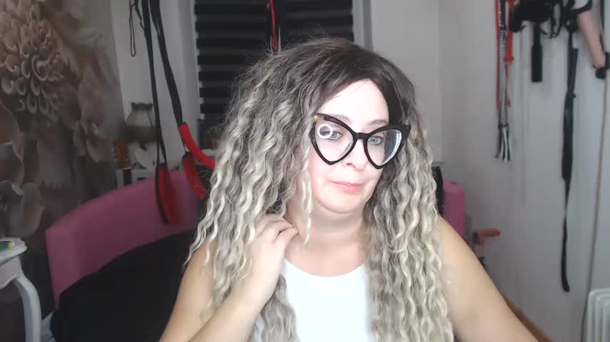 MISSwithDOLLS Live Sex December 13, 2025