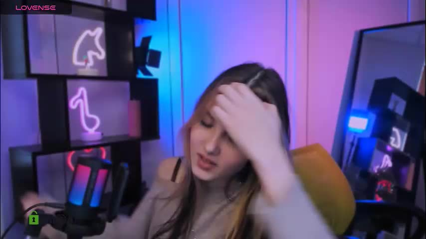 luna_tin Live Sex December 13, 2025