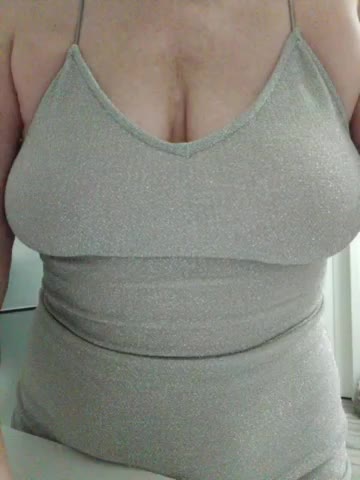 Tata42 Live Sex December 12, 2025