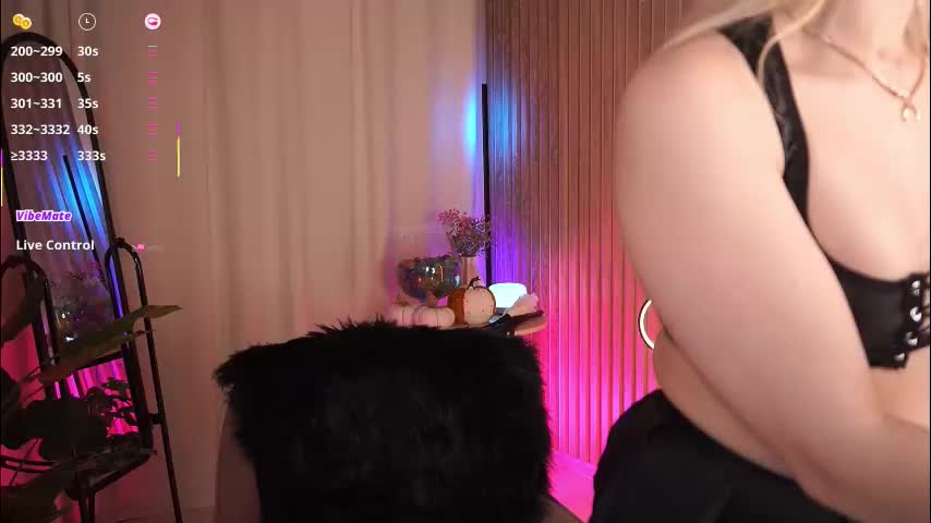 laurawifeness Live Sex December 5, 2025