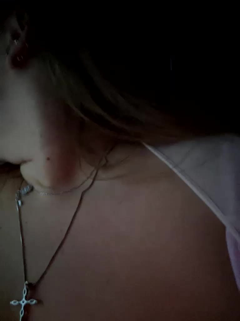 Bonne-Aurore Live Sex December 13, 2025