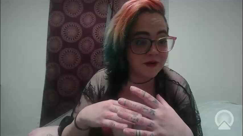 valarieak Live Sex December 13, 2025