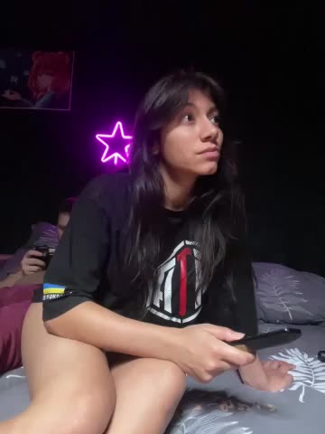 Kiscsillagg Live Sex December 12, 2025