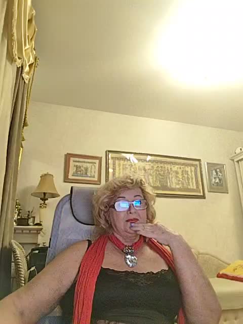 KarinkaSweet Live Sex December 13, 2025