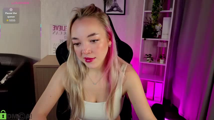 Christy_Little Live Sex December 14, 2025