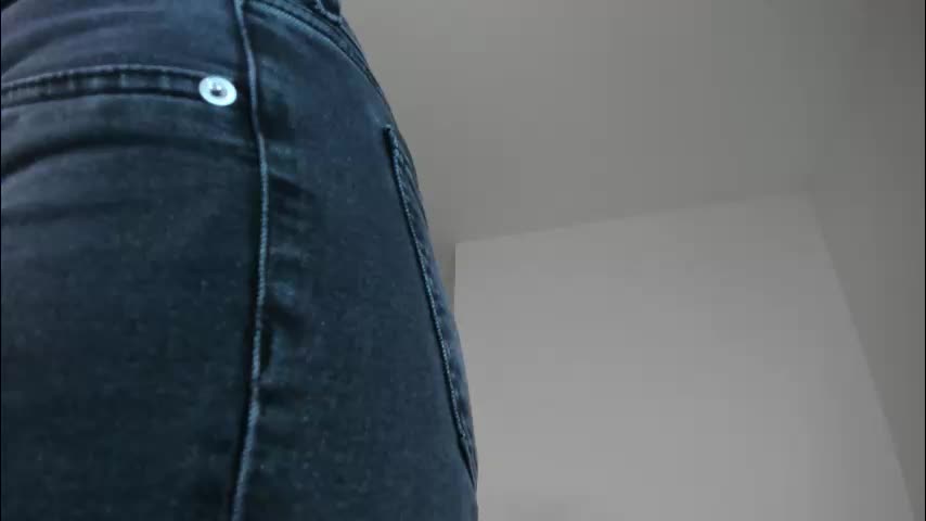 mia_meows Live Sex December 7, 2025