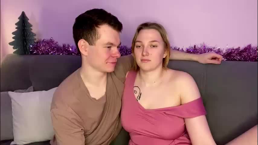 julielourens Live Sex December 14, 2025