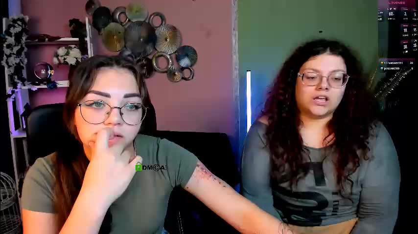 kiki_swan Live Sex December 13, 2025
