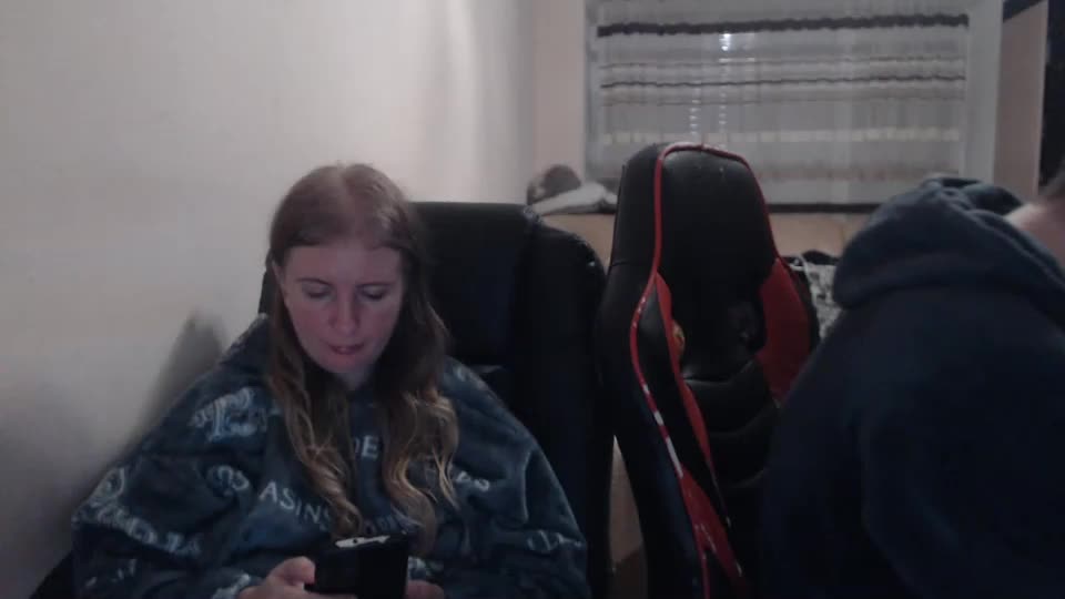 jenisandpeter Live Sex December 13, 2025