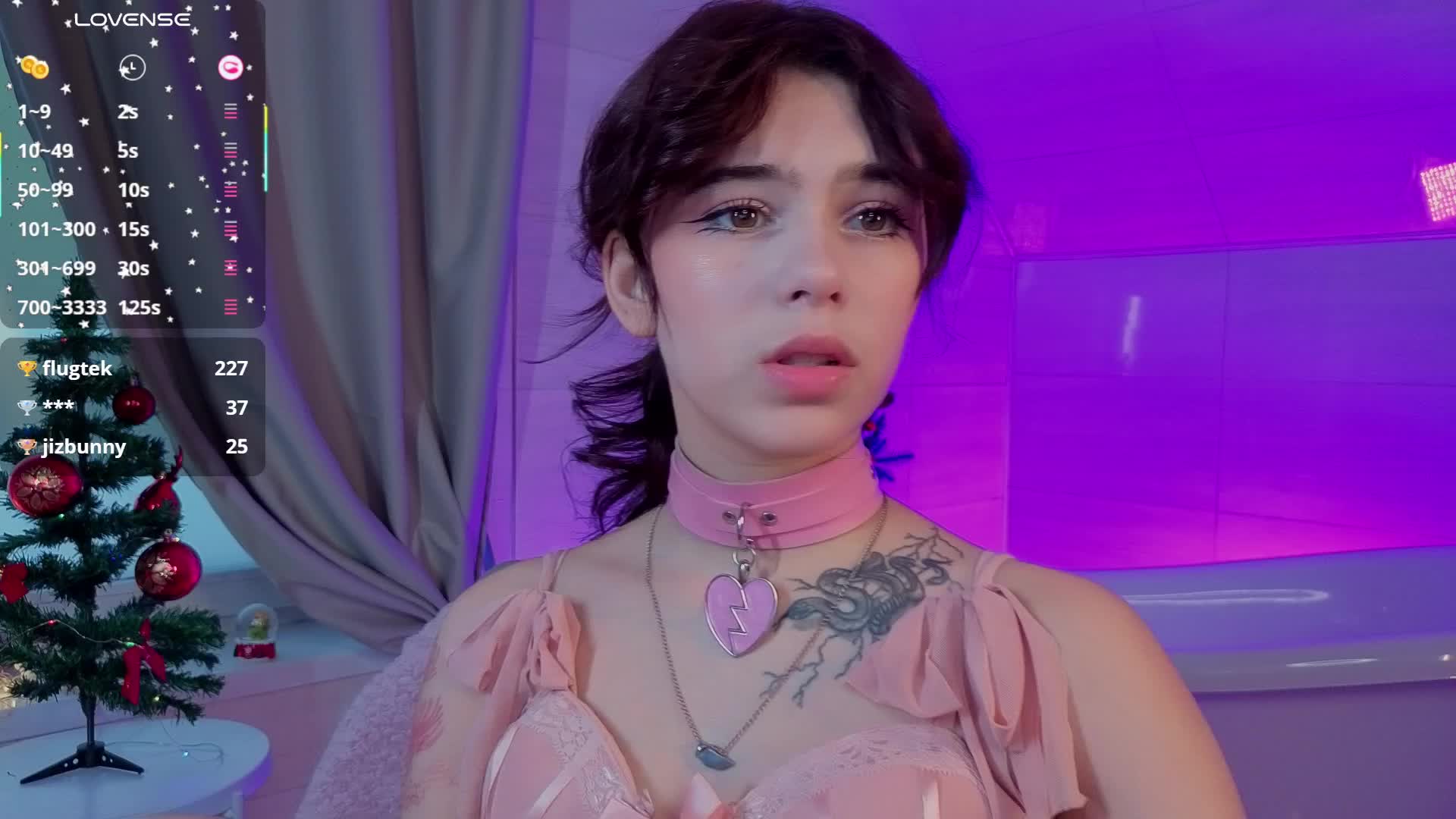 CoralineJones Live Sex 2025.12.04