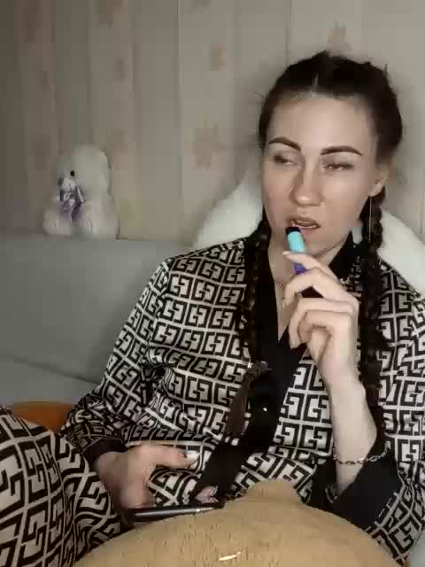 -Feral-Berry- Live Sex December 7, 2025