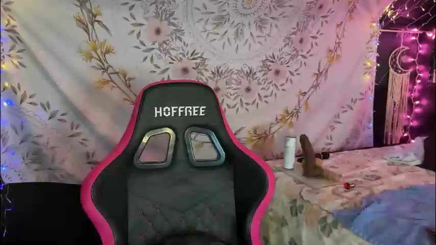 bossmomma Live Sex December 7, 2025