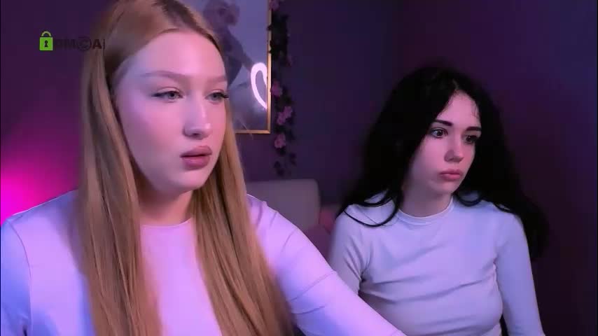 riley_sanders Live Sex 2025.12.04