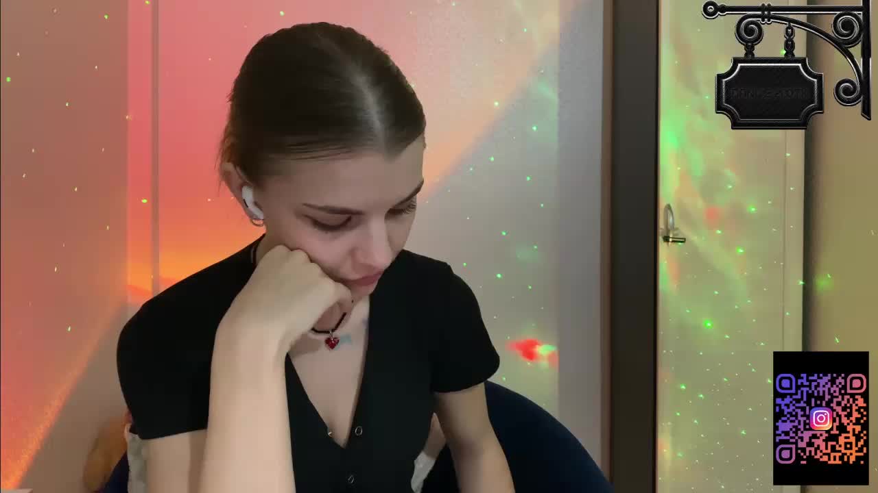 LIIIZ_NIKA Live Sex December 14, 2025