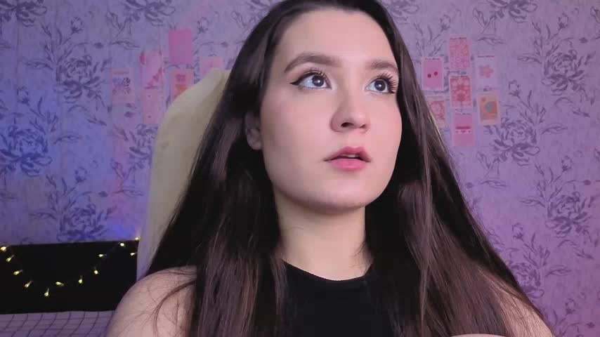 annie-fleur Live Sex December 7, 2025