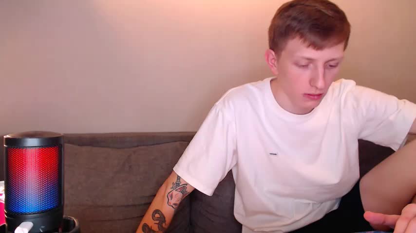 juliaanddima Live Sex December 12, 2025