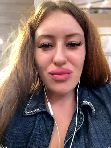 AndreaMood Live Sex December 7, 2025