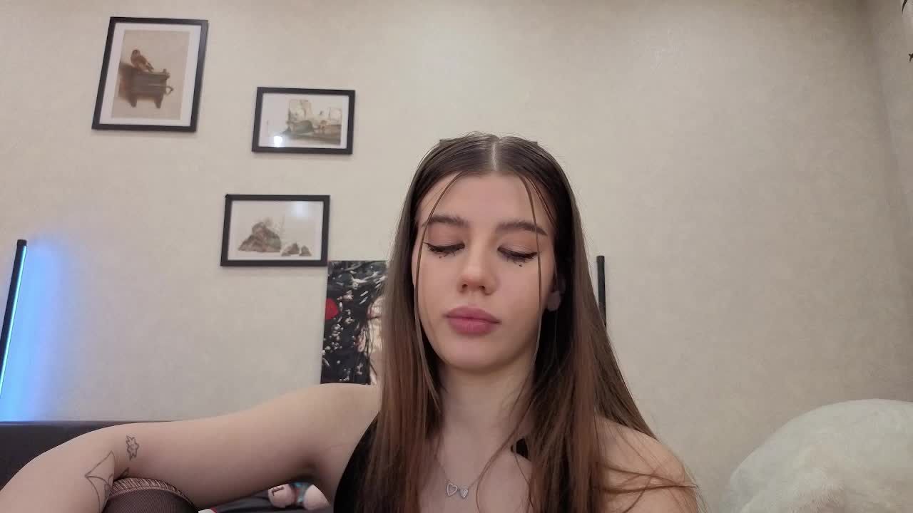 dolly-ll Live Sex December 13, 2025