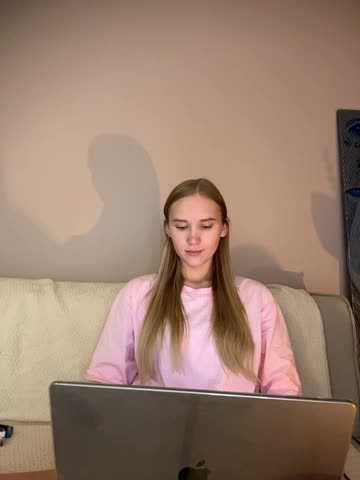 MariaTull Live Sex December 12, 2025