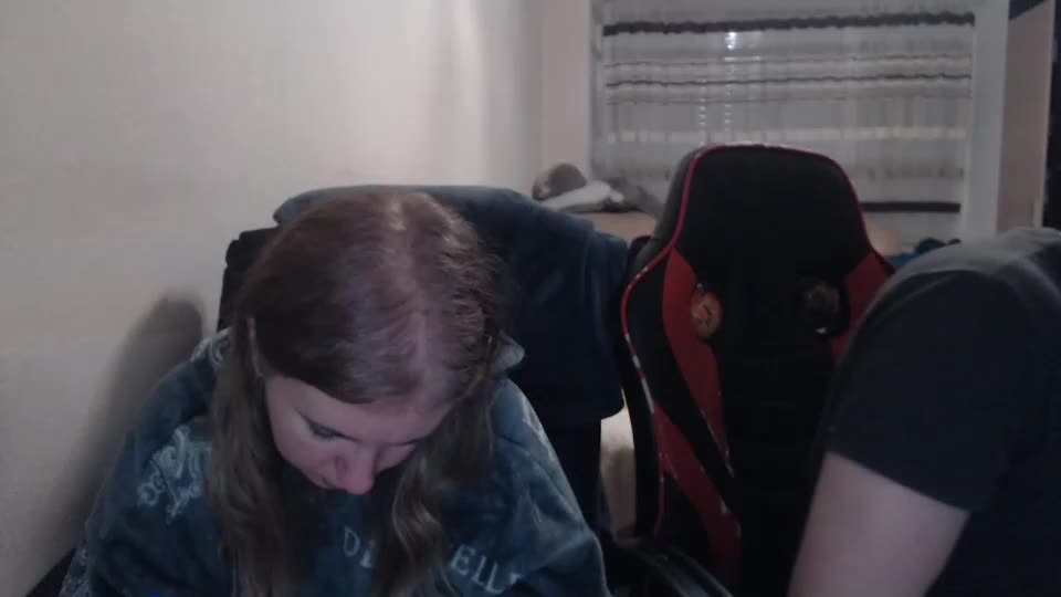 jenisandpeter Live Sex December 13, 2025