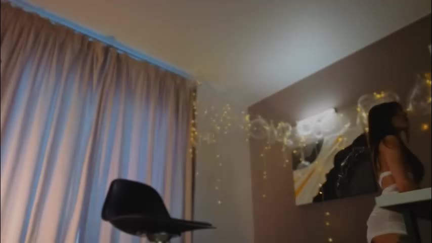 mollyyank Live Sex December 12, 2025