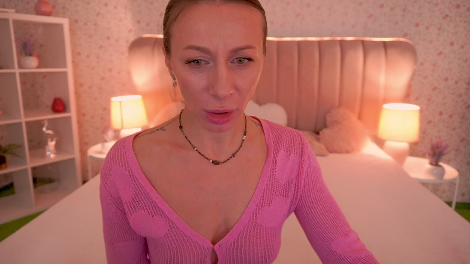 MirandaHobbs Live Sex December 7, 2025