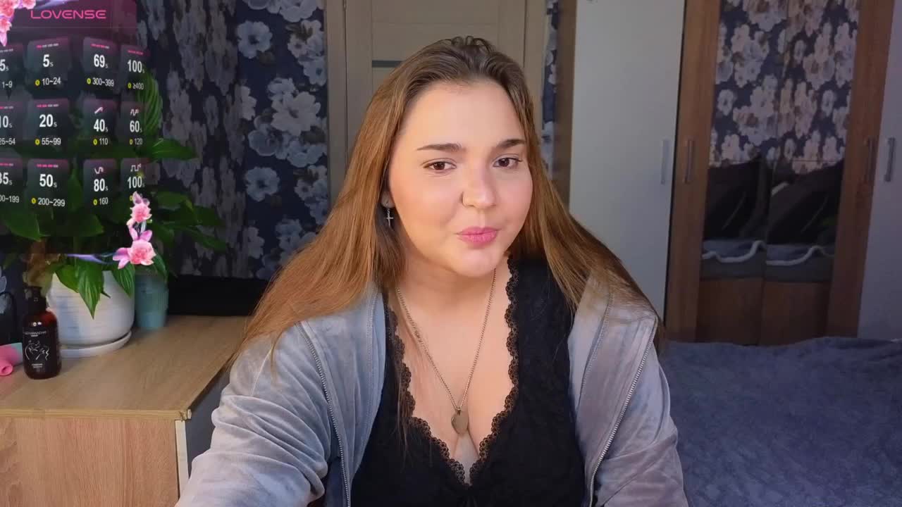 iam-momiji Live Sex December 12, 2025