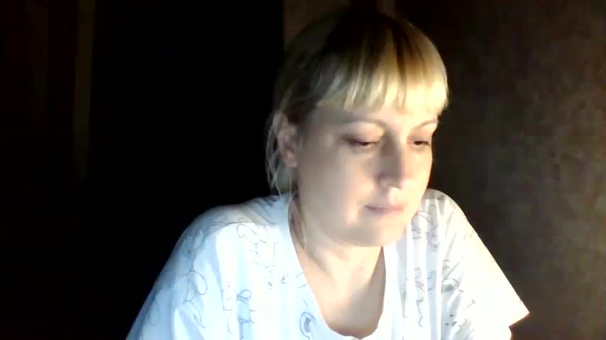 krisss2016 Live Sex December 7, 2025