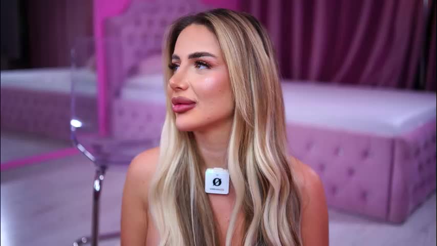 ashleysinnx Live Sex December 12, 2025