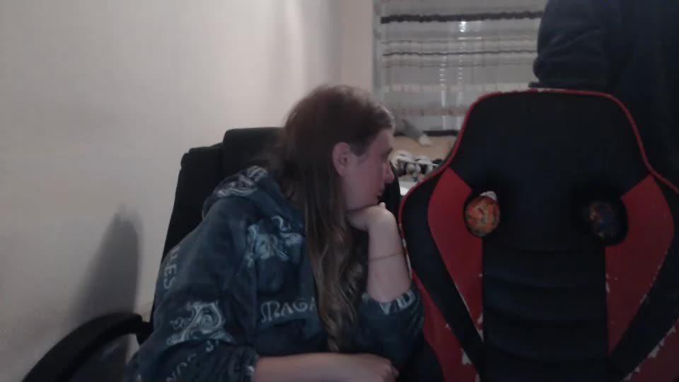 jenisandpeter Live Sex December 13, 2025