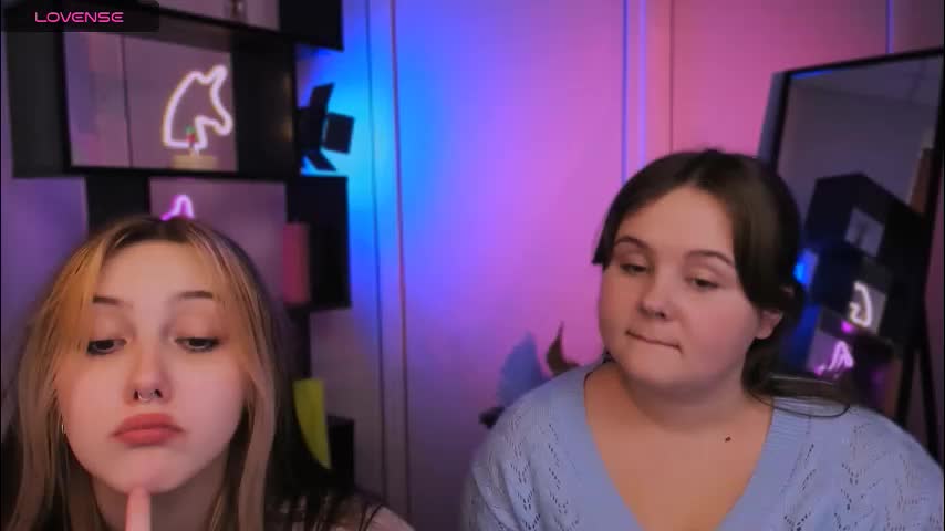 luna_tin Live Sex December 12, 2025