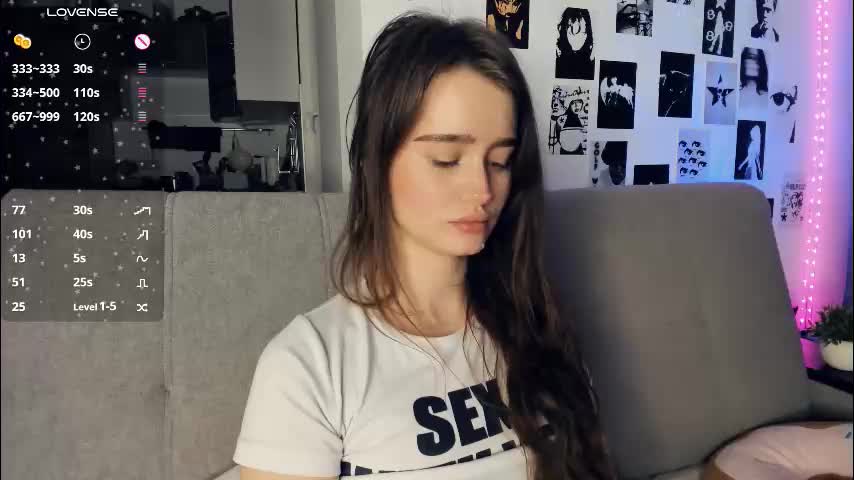 alivialovely Live Sex December 14, 2025