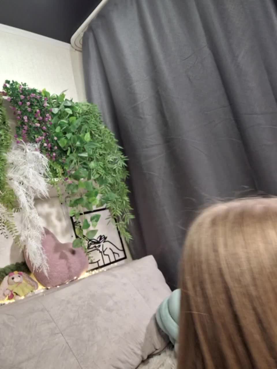 -scyrim- Live Sex December 14, 2025